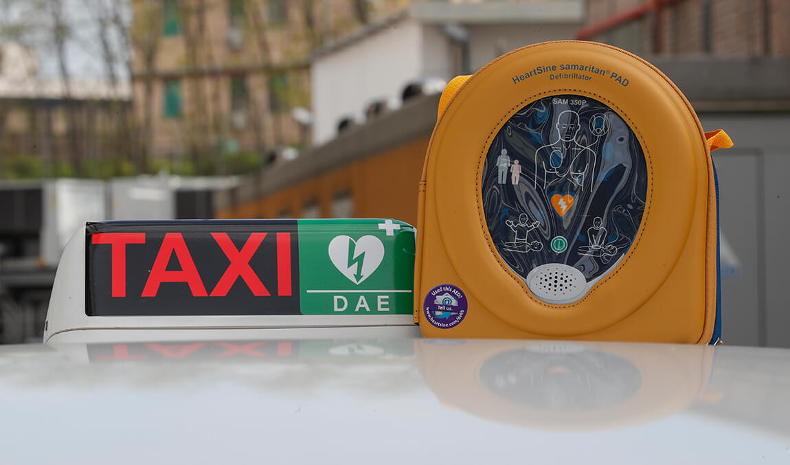 Auxde Adesivo Segnalatore Taxi DAE